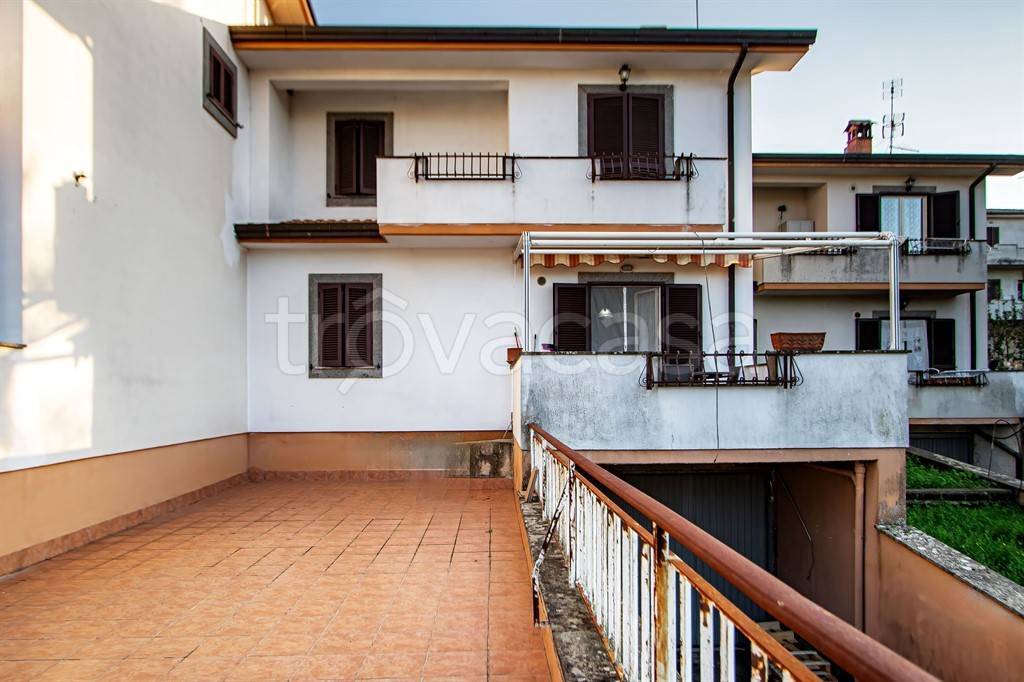 casa indipendente in vendita a Gallicano nel Lazio