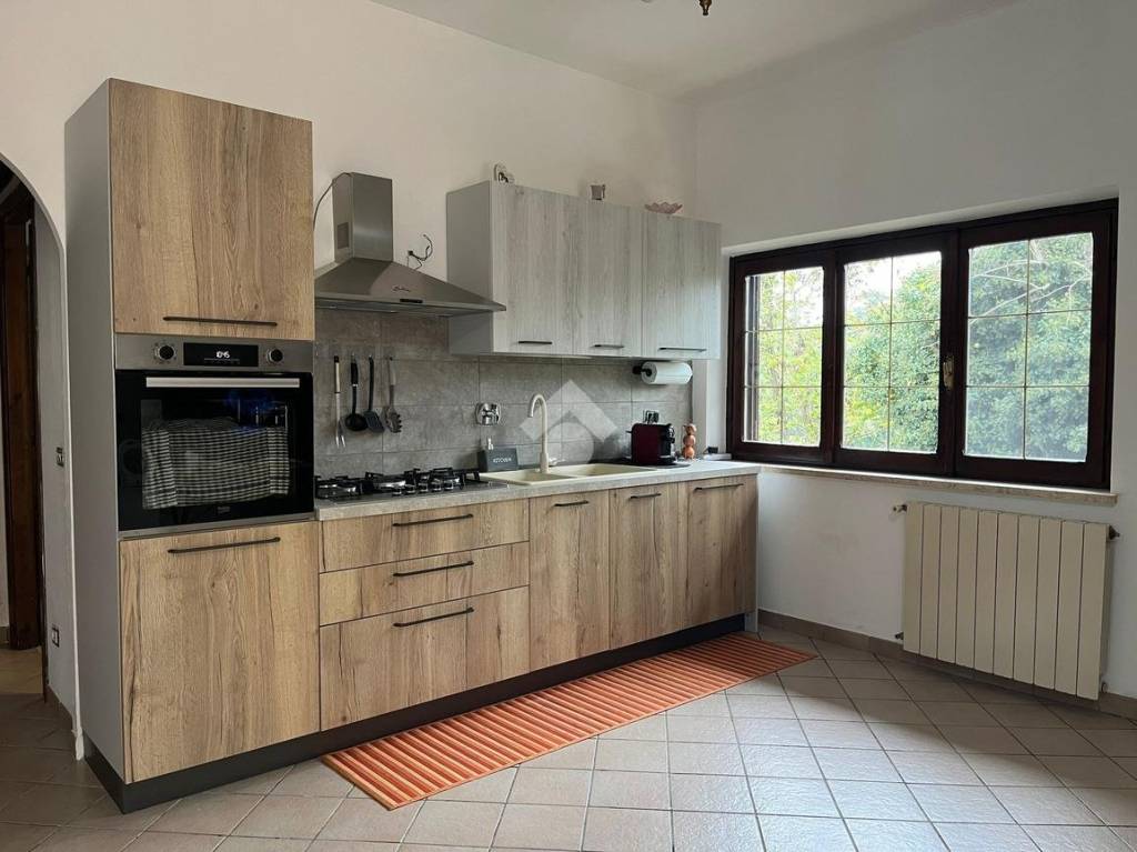 casa indipendente in vendita a Gallicano nel Lazio