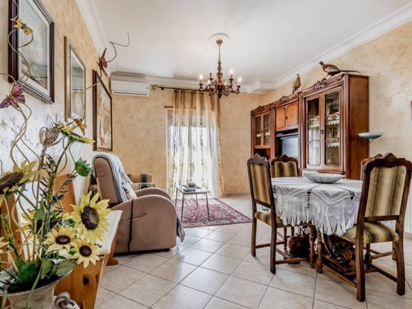 casa indipendente in vendita a Gallicano nel Lazio