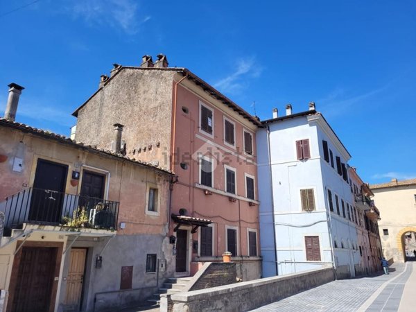 appartamento in vendita a Gallicano nel Lazio