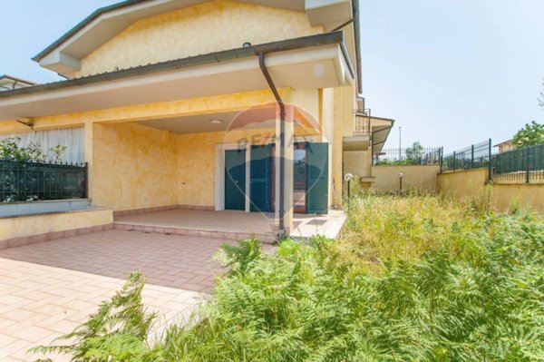 casa indipendente in vendita a Gallicano nel Lazio