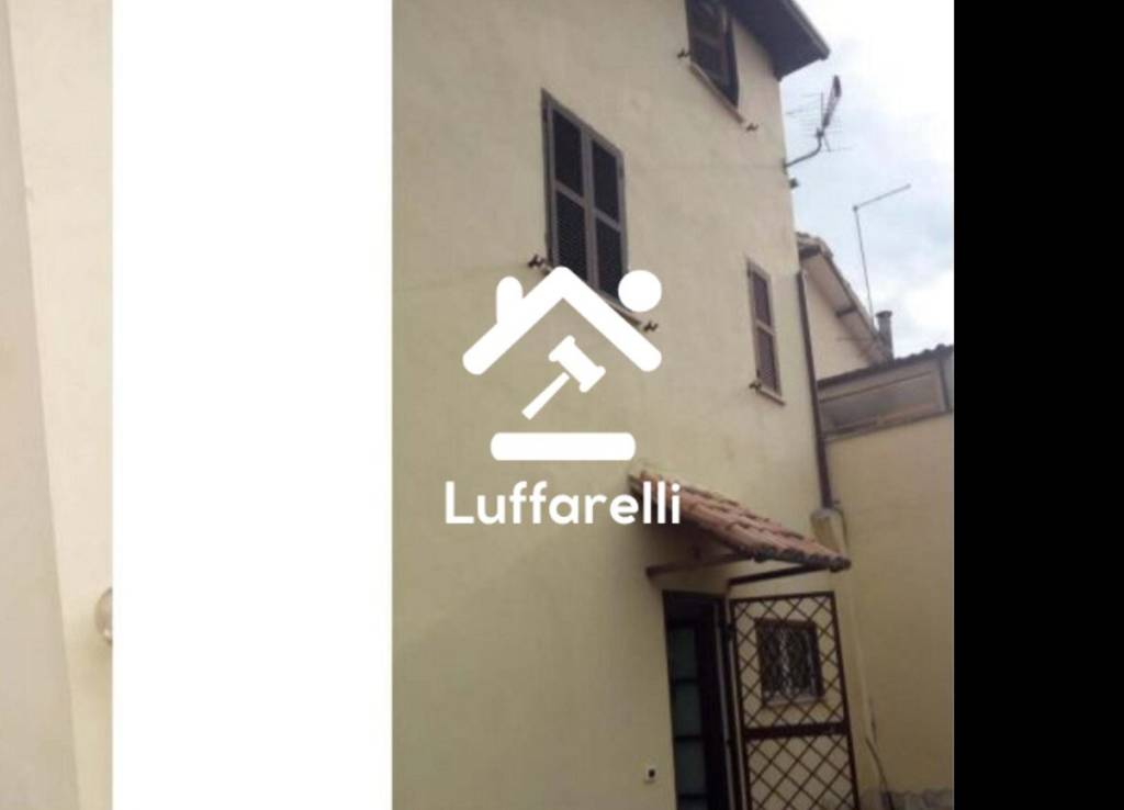 casa indipendente in vendita a Gallicano nel Lazio