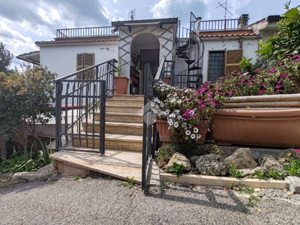 appartamento in vendita a Gallicano nel Lazio