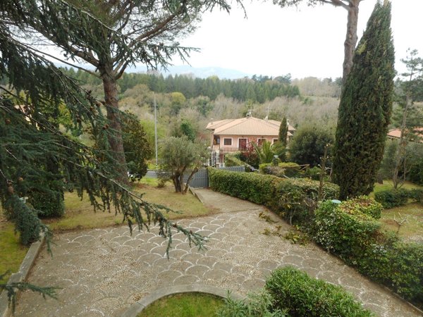 casa indipendente in vendita a Gallicano nel Lazio