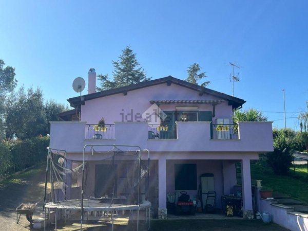 casa indipendente in vendita a Gallicano nel Lazio