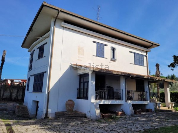 casa indipendente in vendita a Gallicano nel Lazio
