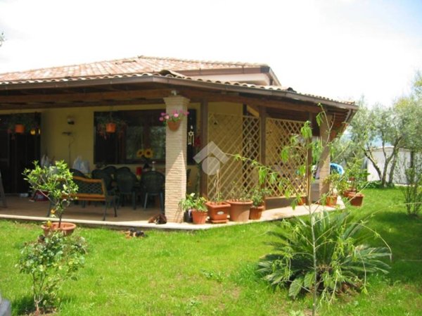 casa indipendente in vendita a Gallicano nel Lazio