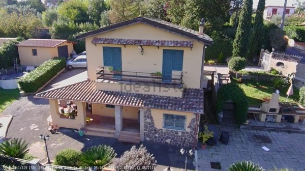 casa indipendente in vendita a Gallicano nel Lazio