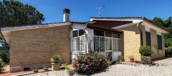 casa indipendente in vendita a Gallicano nel Lazio