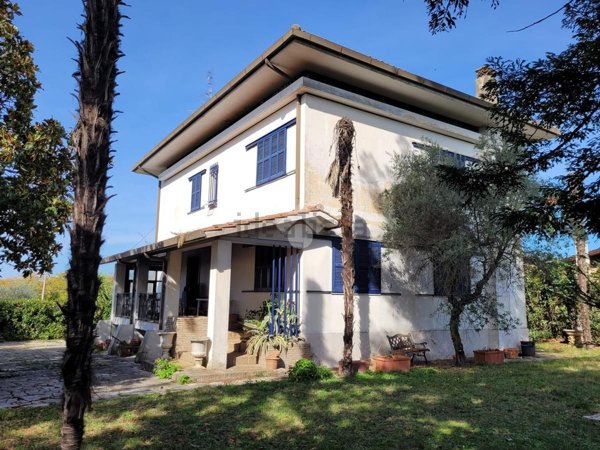 casa indipendente in vendita a Gallicano nel Lazio