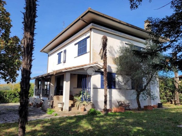 casa indipendente in vendita a Gallicano nel Lazio