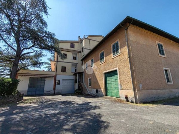 casa indipendente in vendita a Gallicano nel Lazio