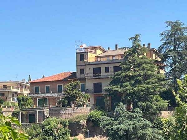 casa indipendente in vendita a Gallicano nel Lazio