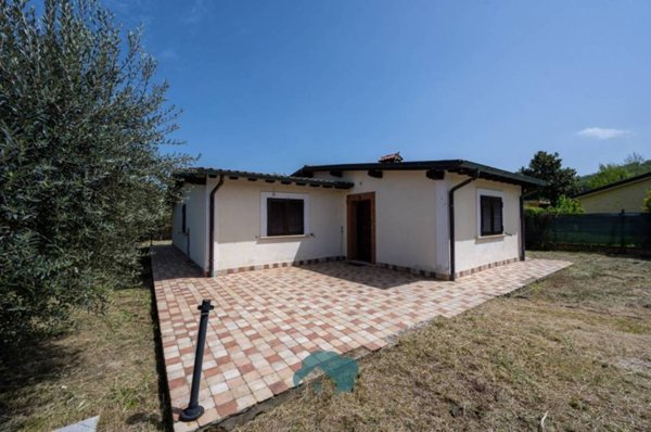 casa indipendente in vendita a Gallicano nel Lazio