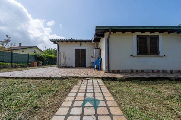 casa indipendente in vendita a Gallicano nel Lazio