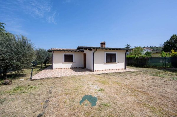 casa indipendente in vendita a Gallicano nel Lazio