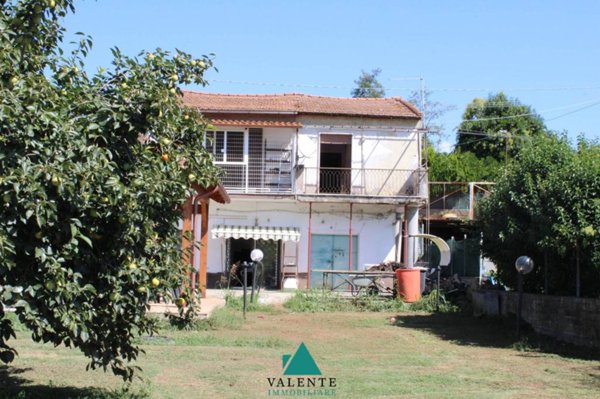 casa indipendente in vendita a Gallicano nel Lazio