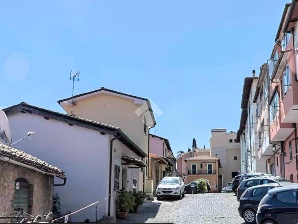 appartamento in vendita a Gallicano nel Lazio