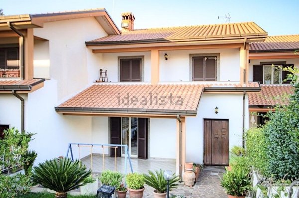 casa indipendente in vendita a Gallicano nel Lazio