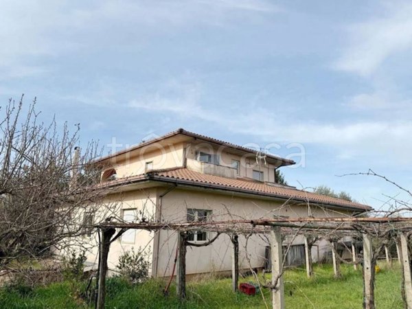 casa indipendente in vendita a Gallicano nel Lazio
