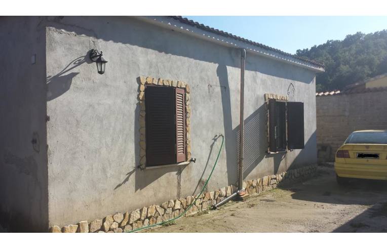 casa indipendente in vendita a Gallicano nel Lazio