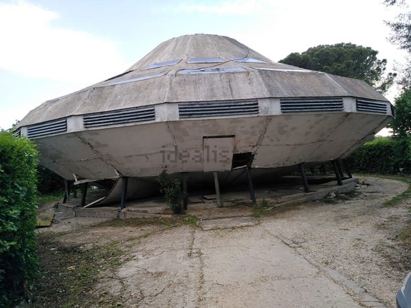 locale commerciale in vendita a Gallicano nel Lazio