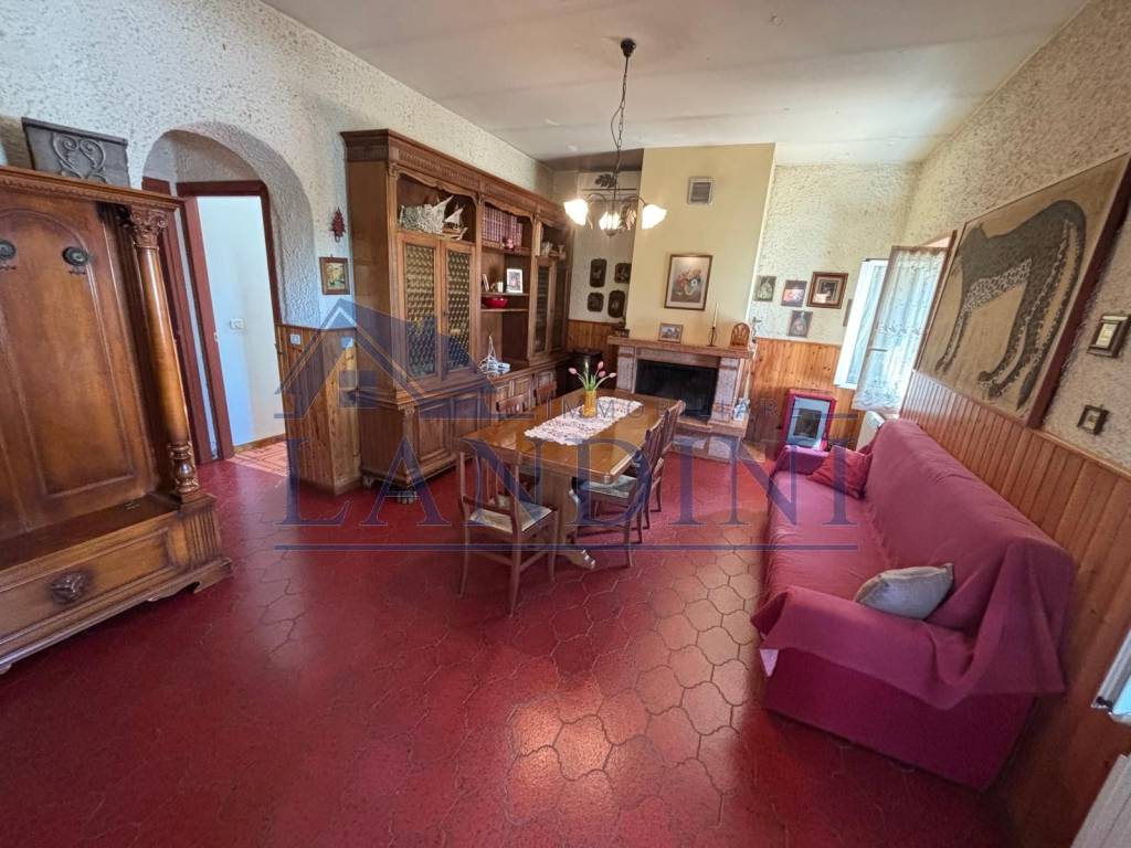 casa indipendente in vendita a Gallicano nel Lazio