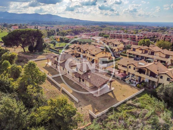 casa indipendente in vendita a Gallicano nel Lazio