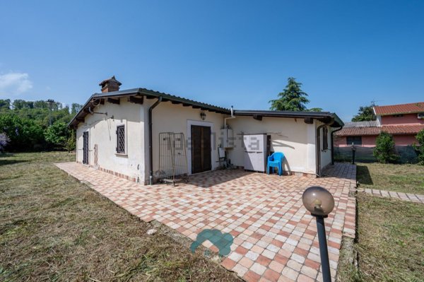 casa indipendente in vendita a Gallicano nel Lazio