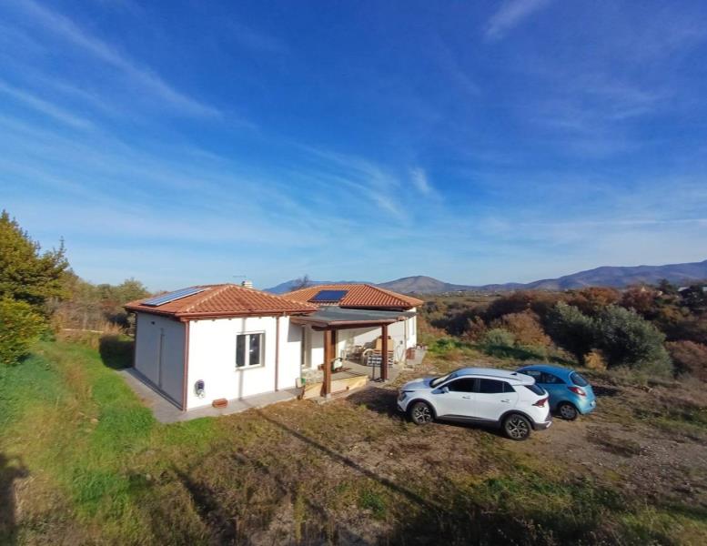 casa indipendente in vendita a Gallicano nel Lazio
