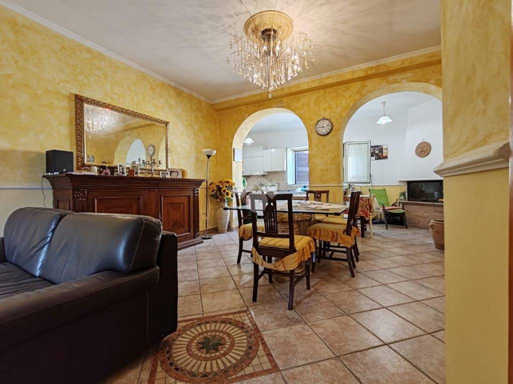 appartamento in vendita a Gallicano nel Lazio