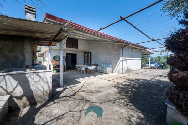 casa indipendente in vendita a Gallicano nel Lazio