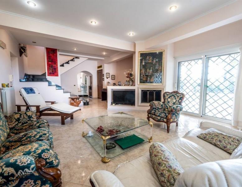 casa indipendente in vendita a Gallicano nel Lazio