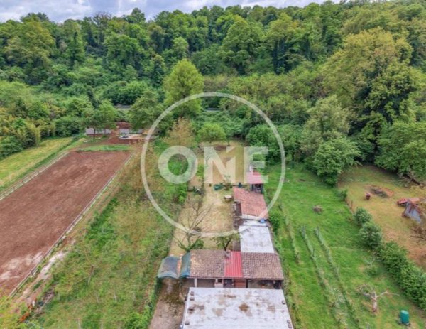 casa indipendente in vendita a Gallicano nel Lazio