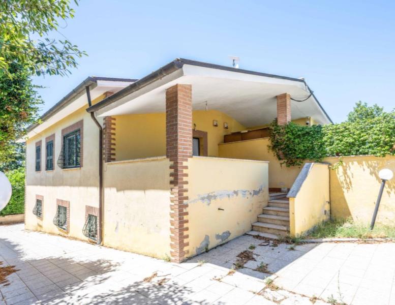 casa indipendente in vendita a Gallicano nel Lazio