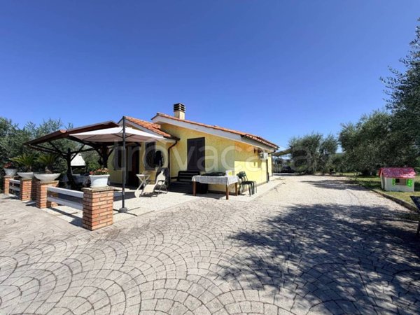casa indipendente in vendita a Gallicano nel Lazio