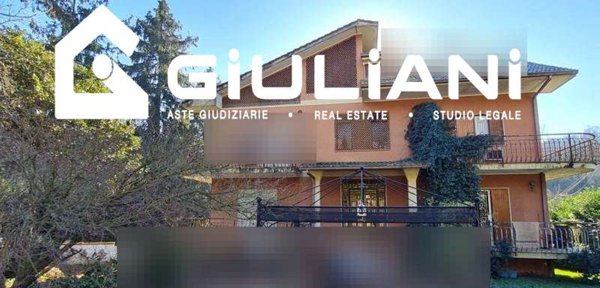 casa indipendente in vendita a Gavignano