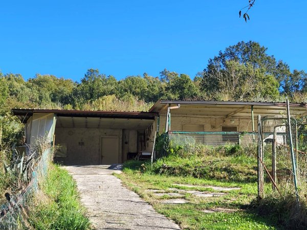 casale in vendita a Gavignano
