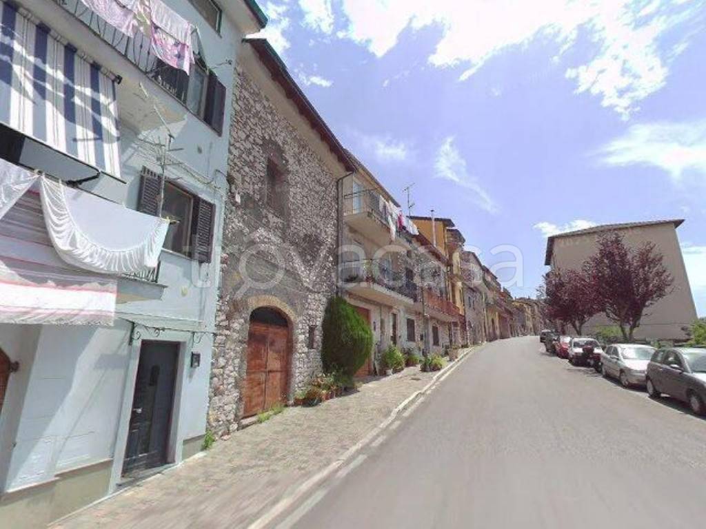 casa indipendente in vendita a Gavignano