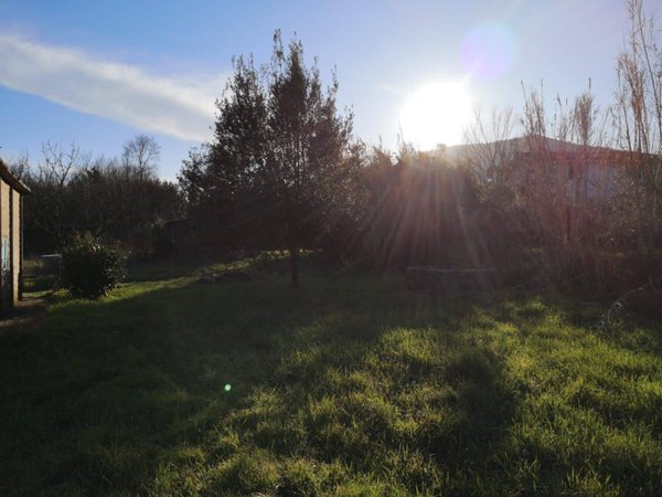 casale in vendita a Gavignano in zona Rossilli