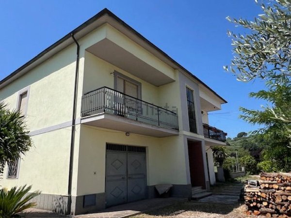 appartamento in vendita a Genazzano