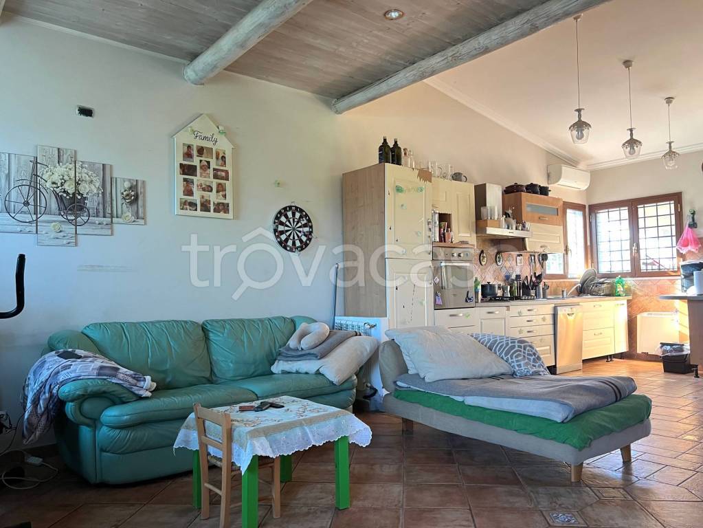 casa indipendente in vendita a Genazzano
