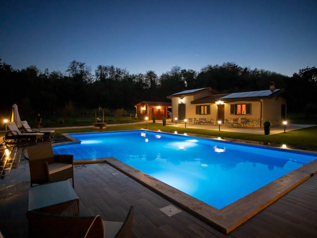 casa indipendente in vendita a Genazzano