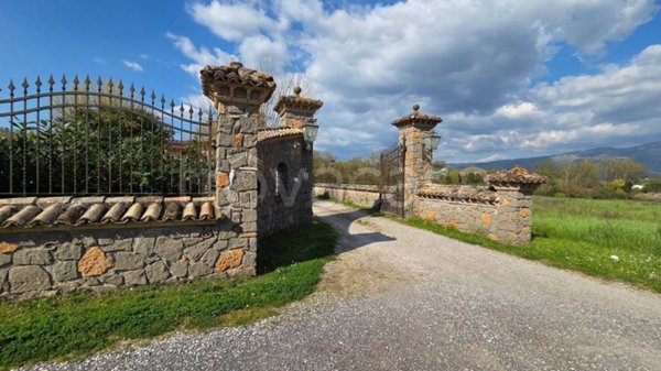 casa indipendente in vendita a Genazzano