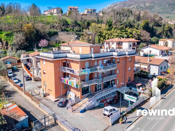 appartamento in vendita a Genazzano