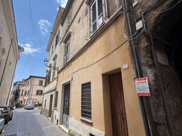 appartamento in vendita a Genazzano