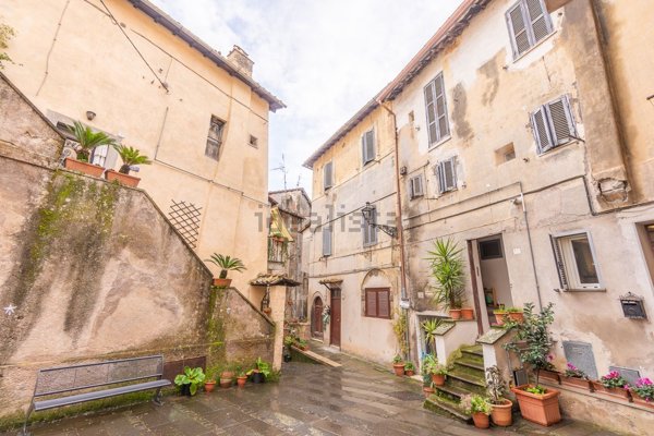 appartamento in vendita a Genazzano
