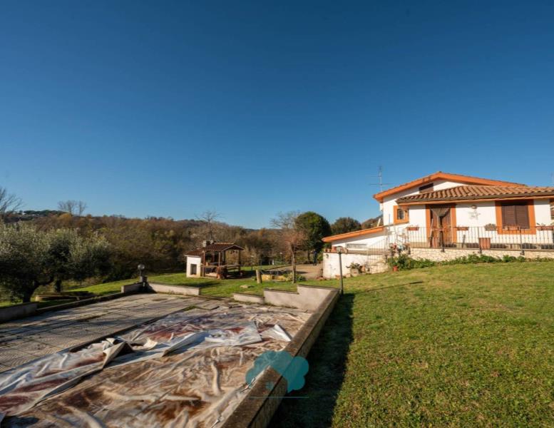 casa indipendente in vendita a Genazzano