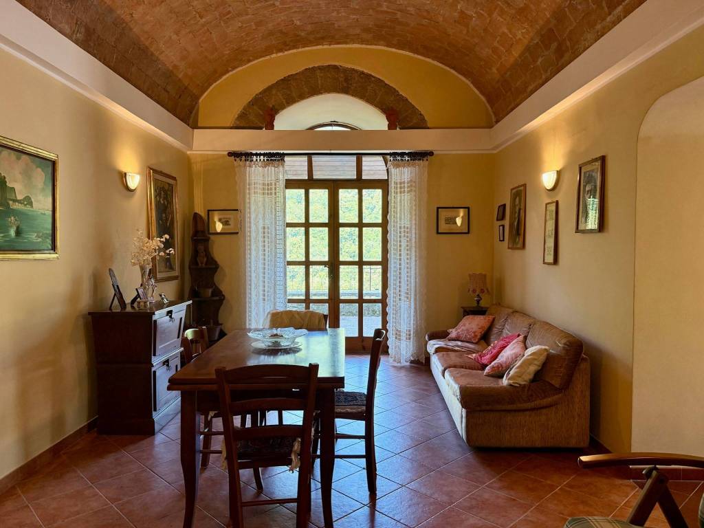 appartamento in vendita a Genazzano