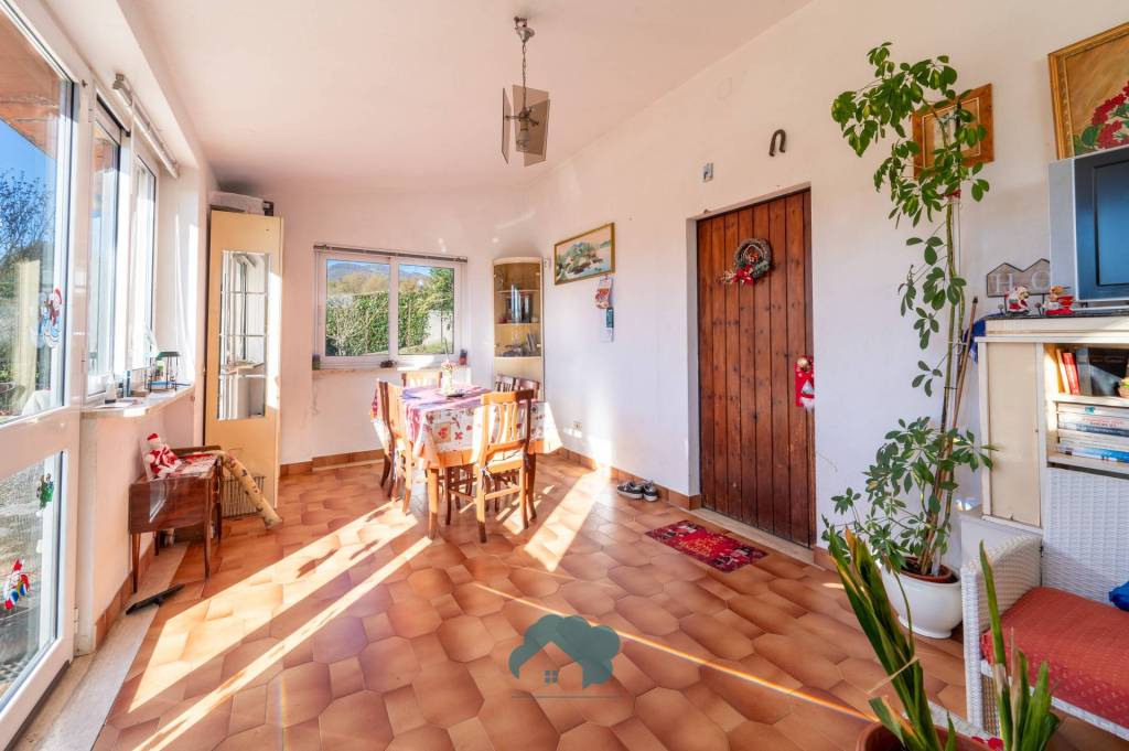 casa indipendente in vendita a Genazzano